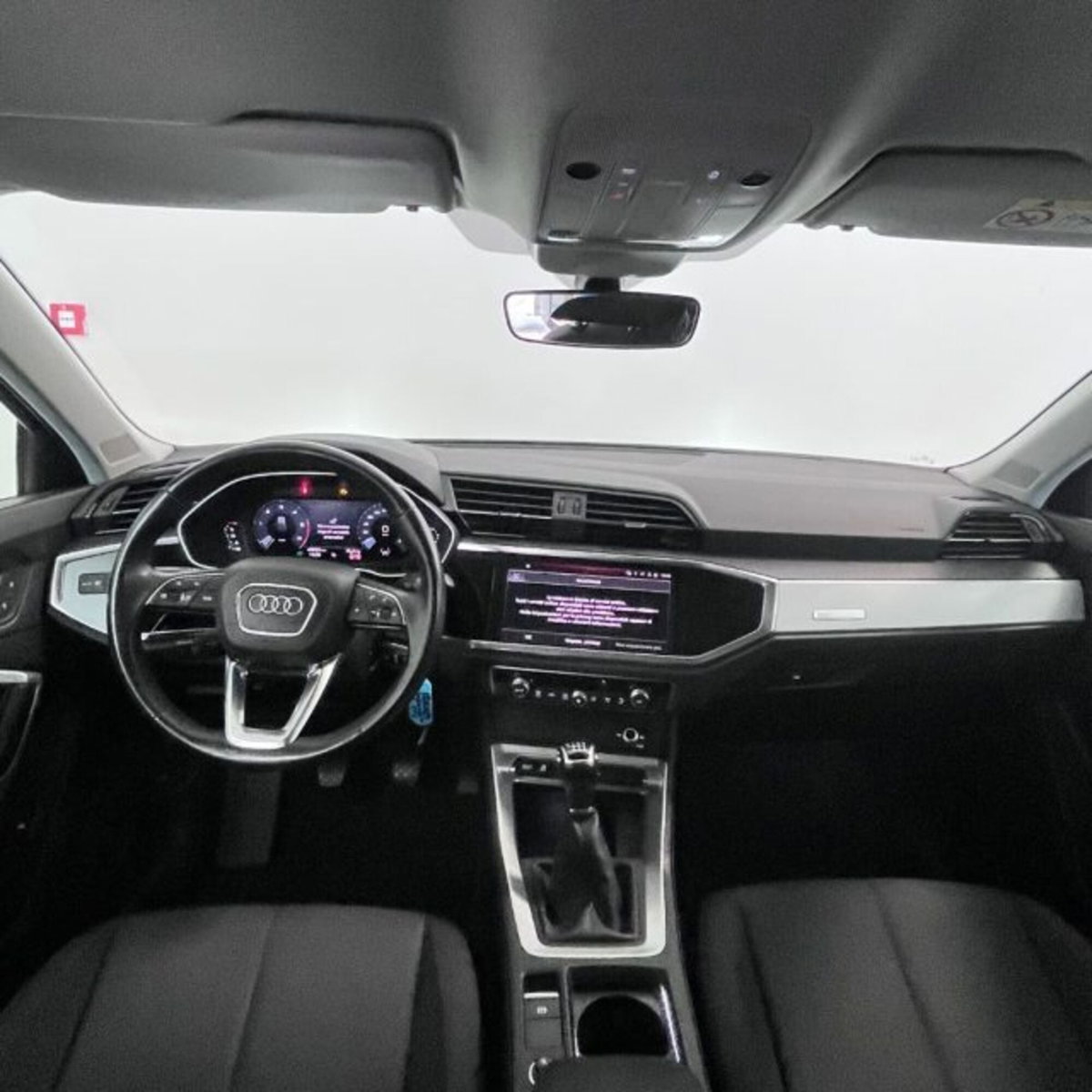 Audi Q3 Sportback 35 TDI Business Plus (12)