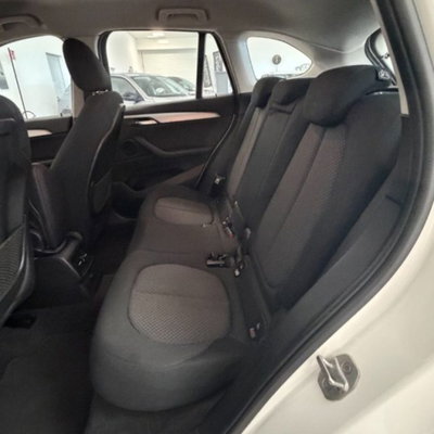 BMW X1 sDrive18d Business (15)