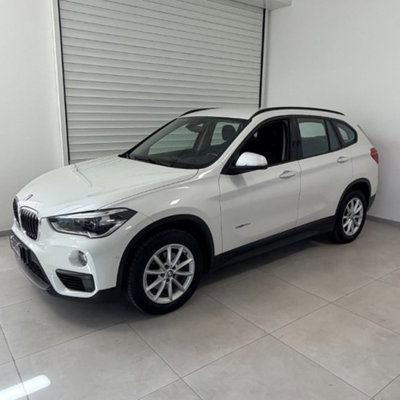 BMW X1 sDrive18d Business (3)