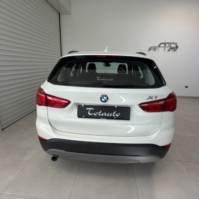 BMW X1 sDrive18d Business (9)