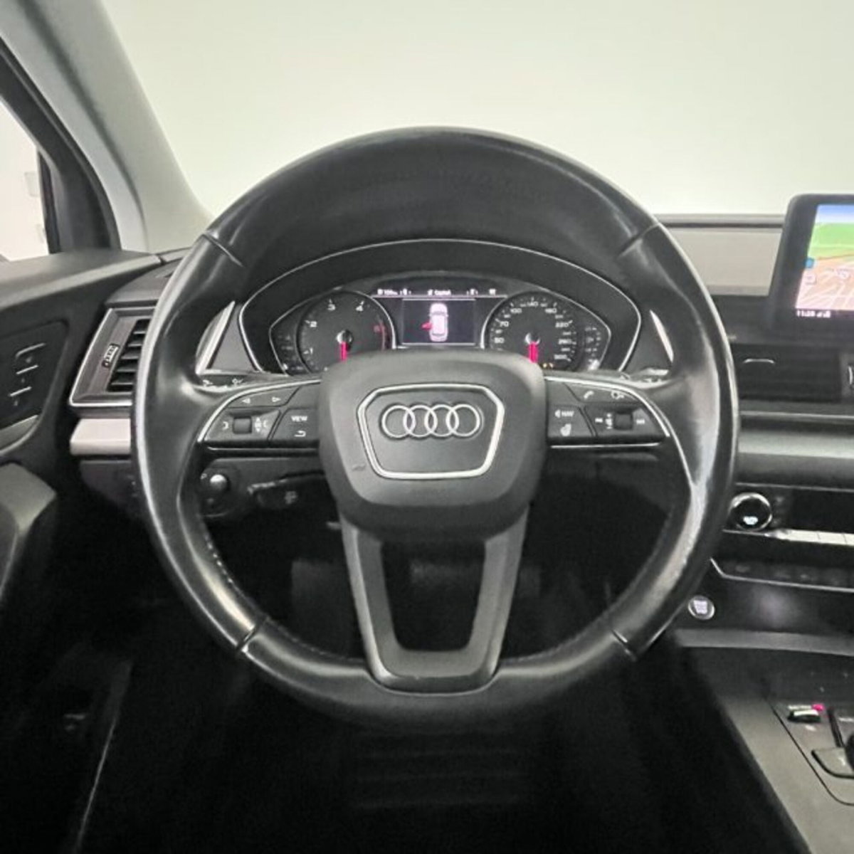 Audi Q5 40 TDI quattro S tronic Business (13)