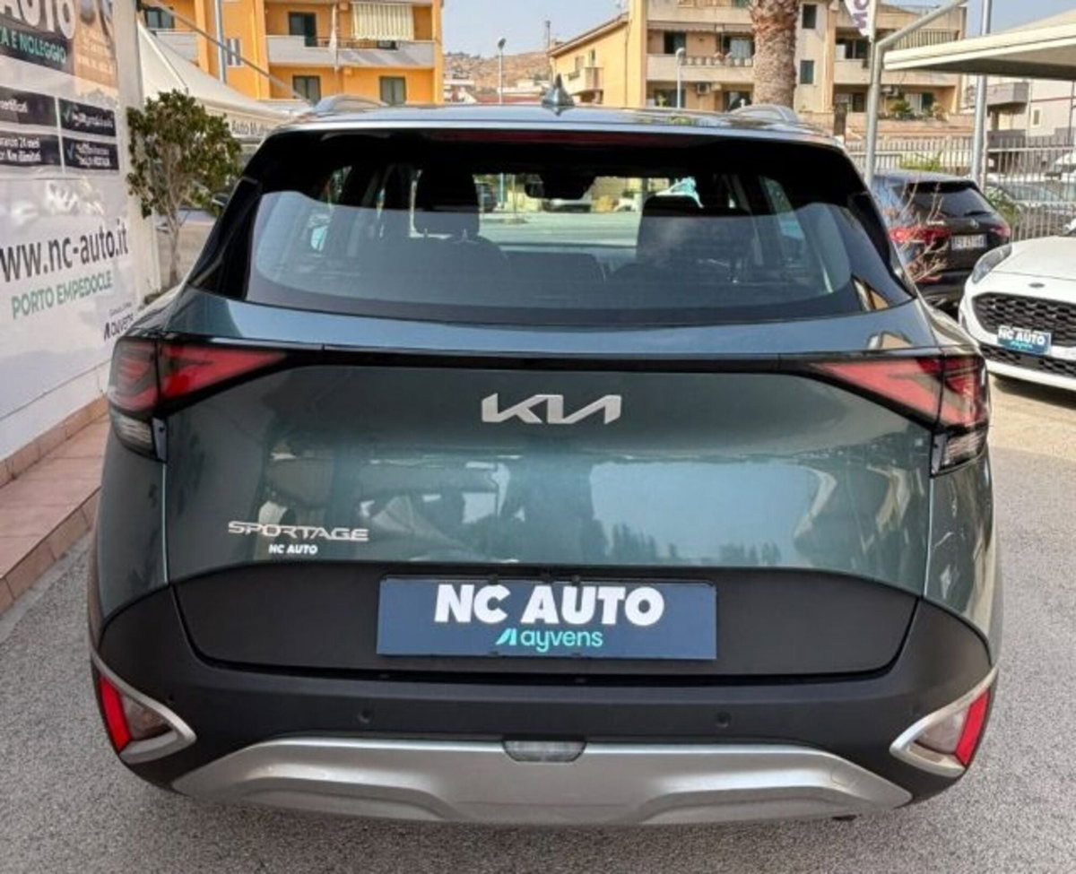 Kia Sportage 1.6 TGDi MHEV DCT Business (2)