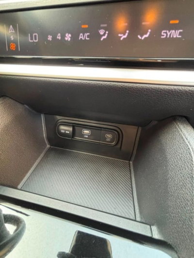 Kia Sportage 1.6 TGDi MHEV DCT Business (7)