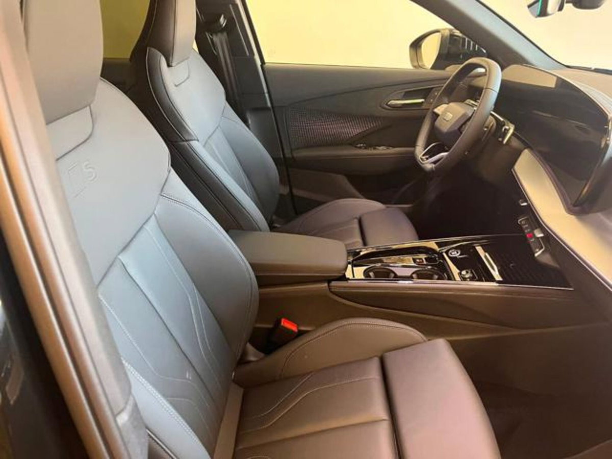 Audi Q3 Sportback 35 TDI quattro S tronic S line edition (11)