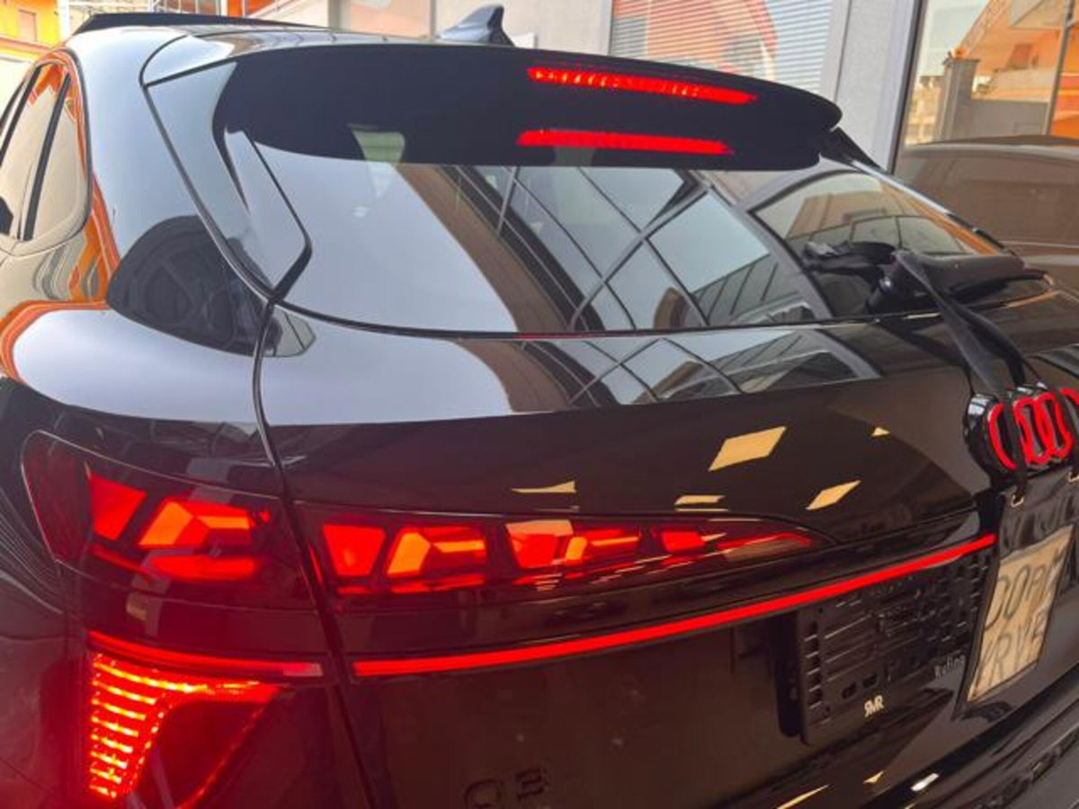 Audi Q3 Sportback 35 TDI quattro S tronic S line edition (7)