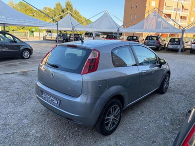 Fiat Grande Punto 1.2 3 porte Dynamic (2)