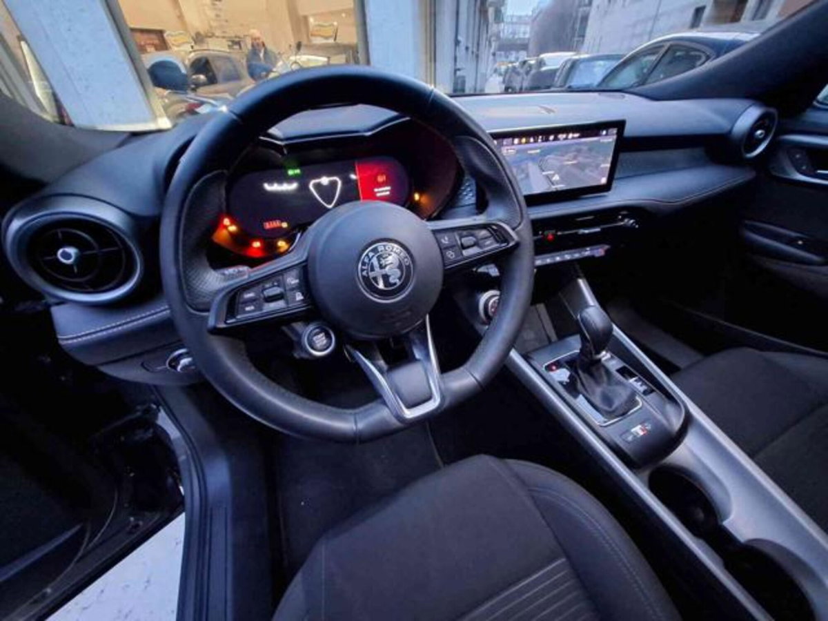 Alfa Romeo Tonale 1.6 Sprint 130cv tct6 (15)
