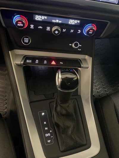 Audi Q3 35 TDI quattro S tronic Business (10)