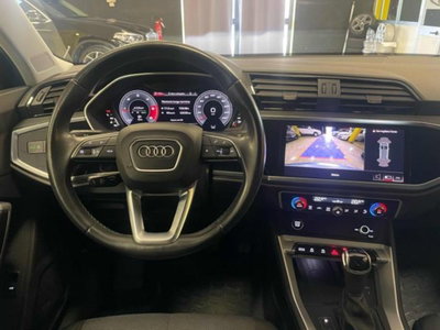 Audi Q3 35 TDI quattro S tronic Business (8)