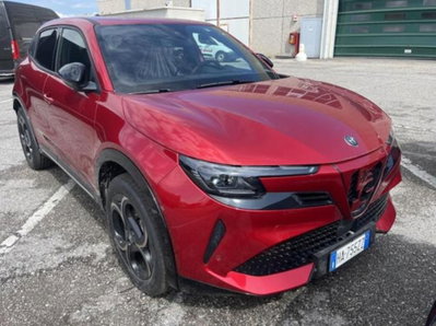Alfa Romeo Junior 1.2 ibrida Q4 Intensa 145cv edct6 (3)