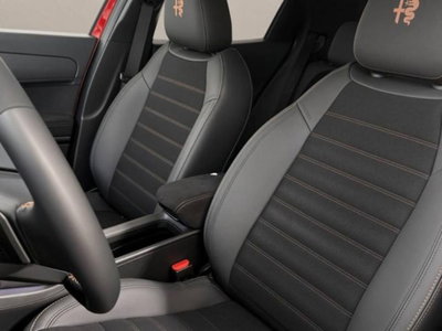 Alfa Romeo Junior 1.2 ibrida Q4 Intensa 145cv edct6 (9)