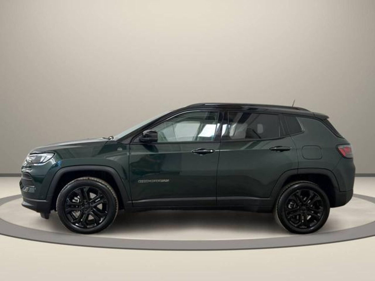 Jeep Compass 1.3 turbo t4 phev North Star 4xe auto (3)