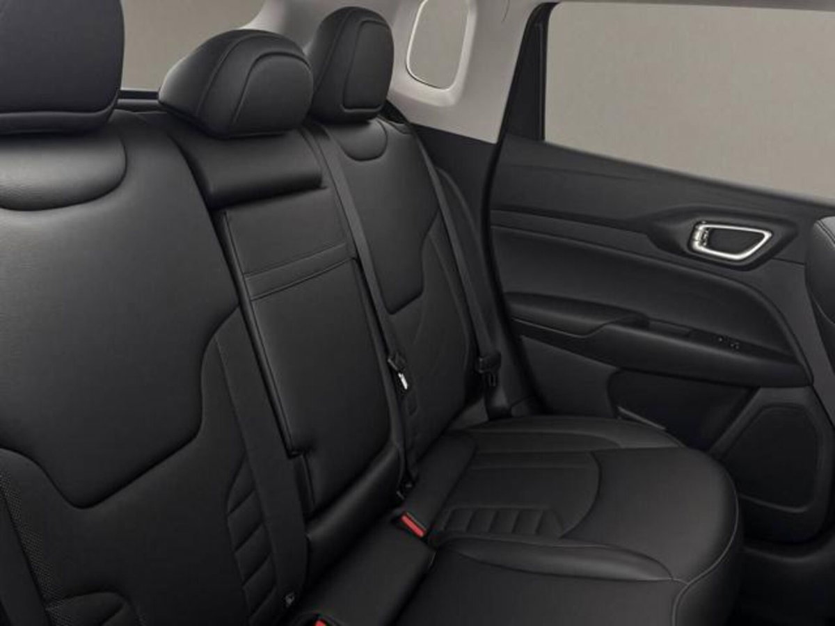 Jeep Compass 1.3 turbo t4 phev North Star 4xe auto (13)