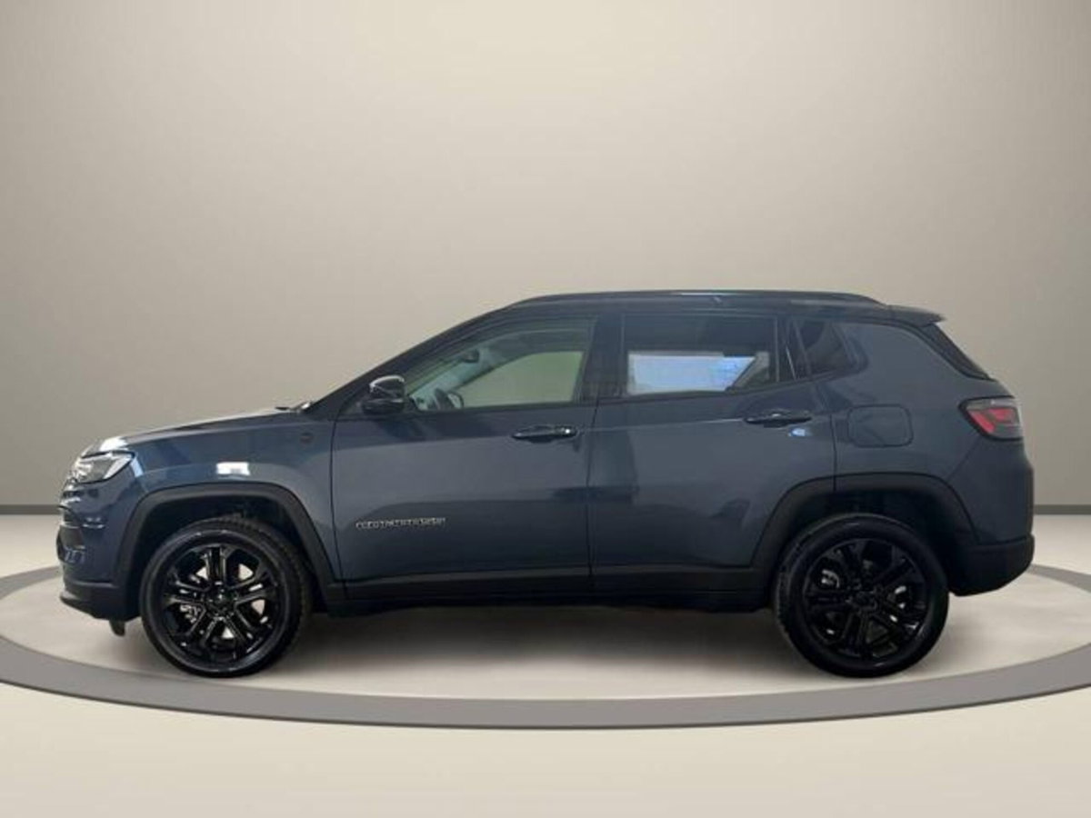 Jeep Compass 1.3 turbo t4 phev North Star 4xe auto (3)