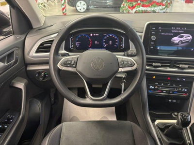 Volkswagen T-Roc 1.0 tsi Style 115cv (11)