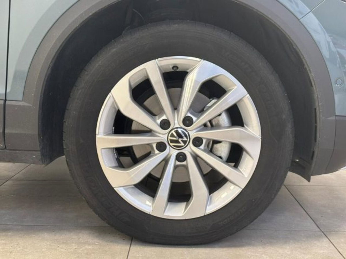 Volkswagen T-Roc 1.0 tsi Style 115cv (7)