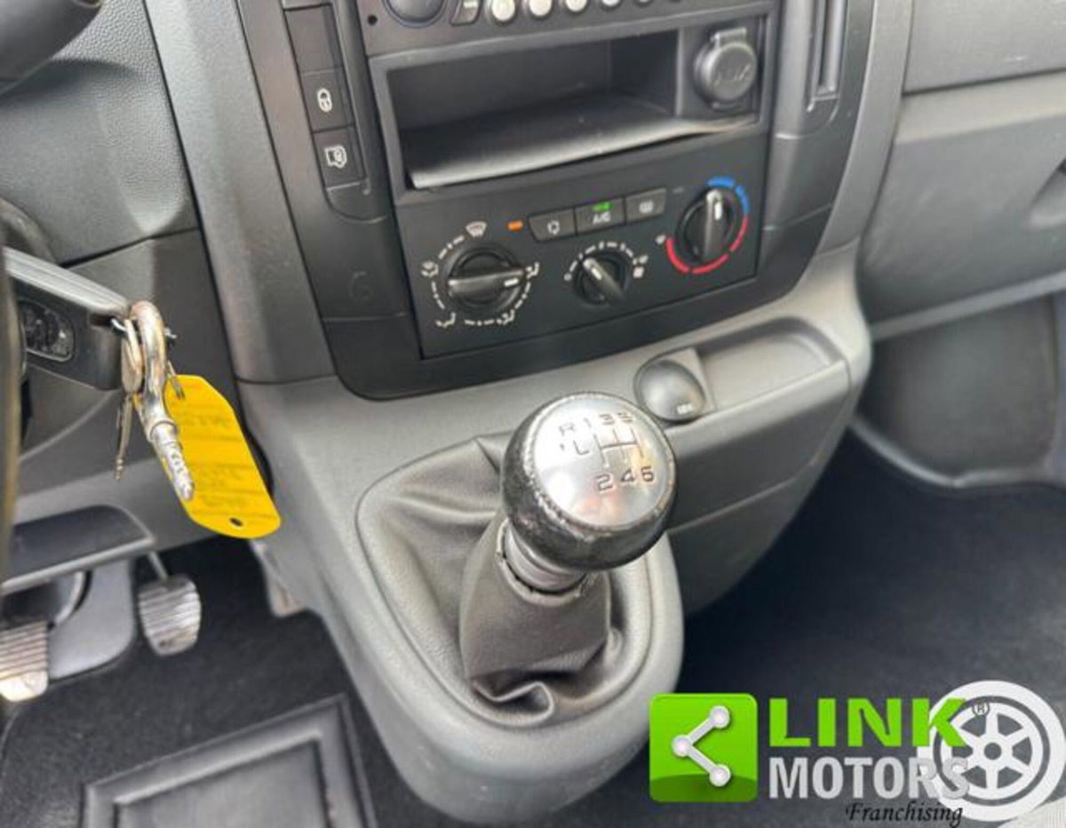 Toyota Proace 2.0 D-4D PL-TN Furgone Lounge 12q (13)