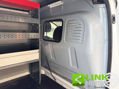 Toyota Proace 2.0 D-4D PL-TN Furgone Lounge 12q (20)