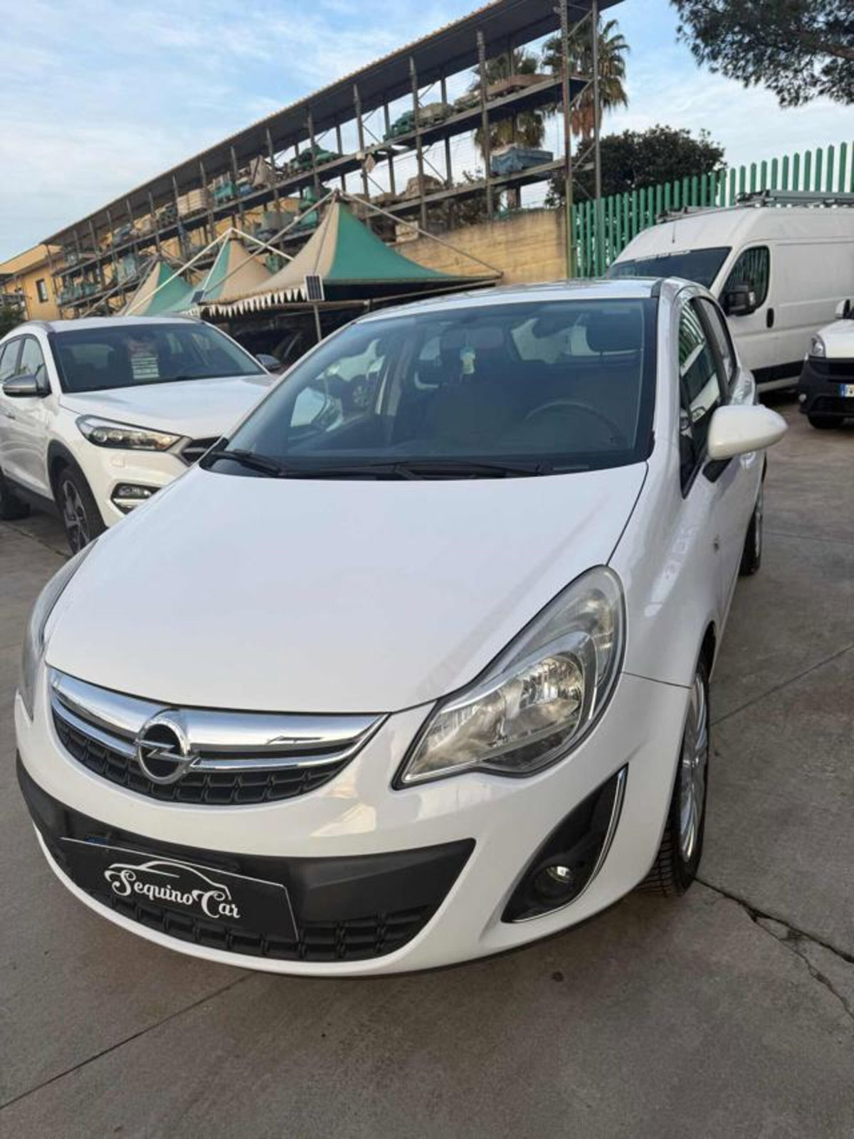Opel Corsa 1.2 5 porte Elective (3)