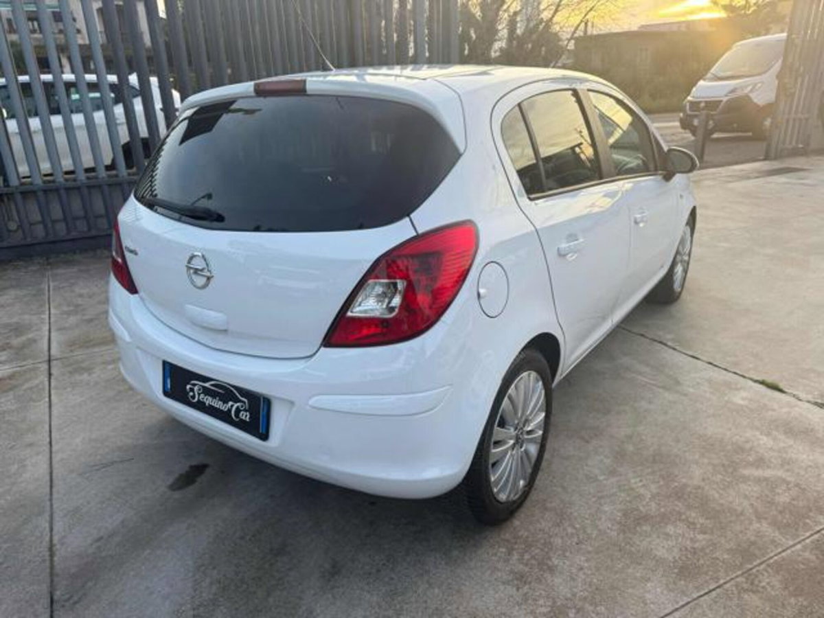 Opel Corsa 1.2 5 porte Elective (5)