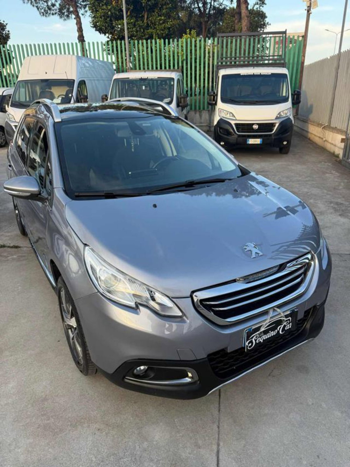 Peugeot 2008 e-HDi 92 CV Stop&Start Allure (7)