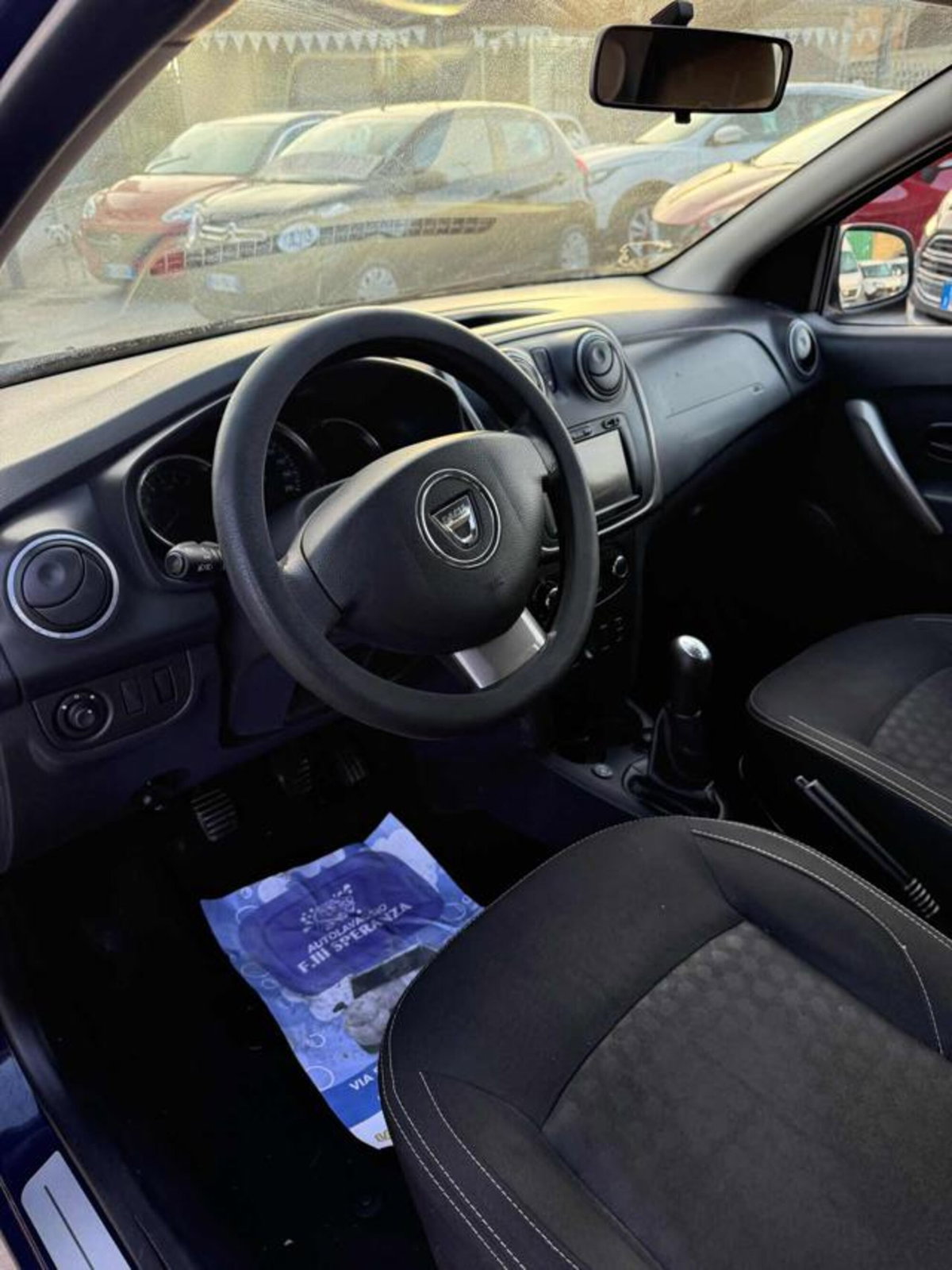 Dacia Sandero 1.2 GPL 75CV Ambiance (11)