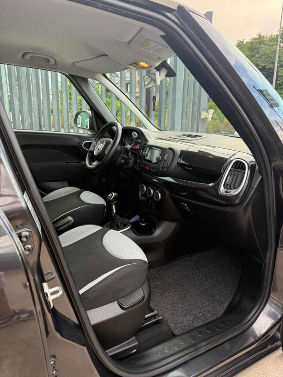 Fiat 500L 1.3 Multijet 85 CV Dualogic Lounge (8)