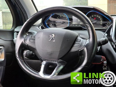 Peugeot 2008 Turbo 110 EAT6 S&S Allure (11)