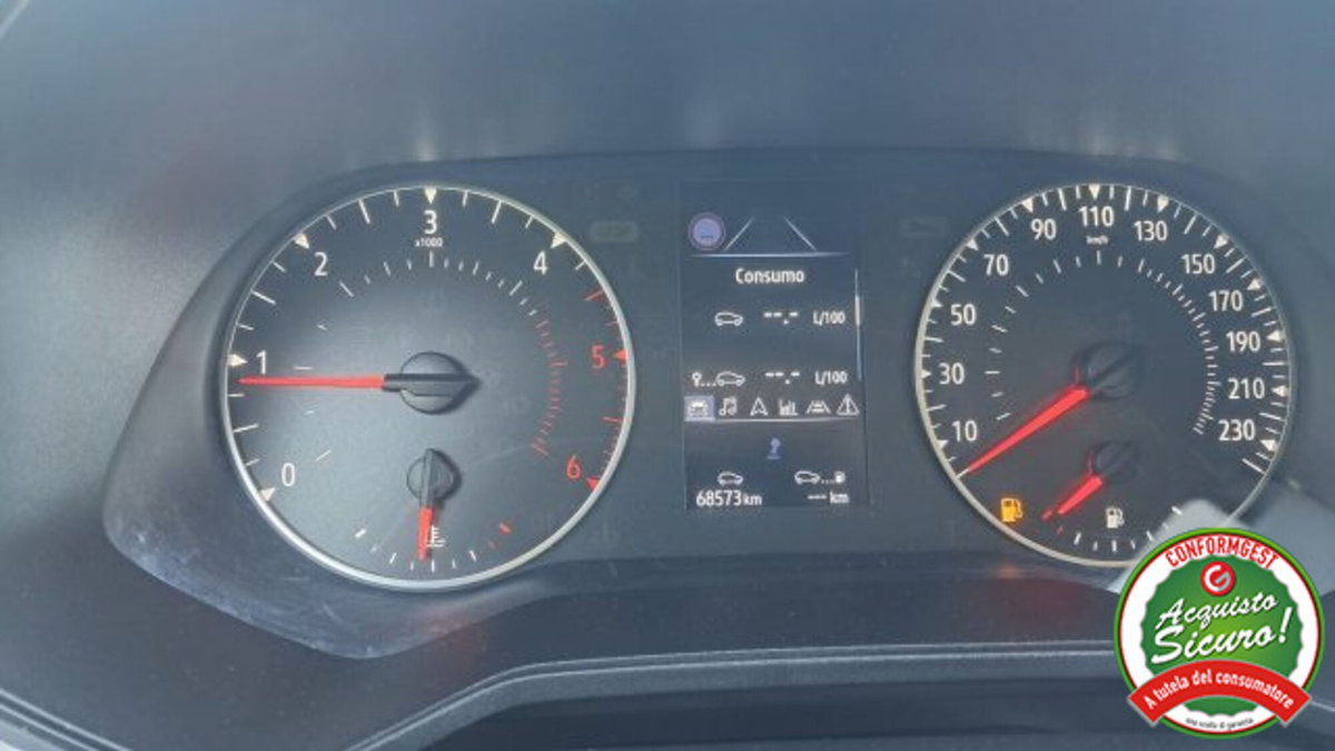 Renault Clio Blue dCi 100 CV 5 porte Evolution (8)