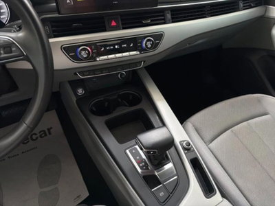 Audi A4 35 TDI/163 CV S tronic Business Advanced (11)