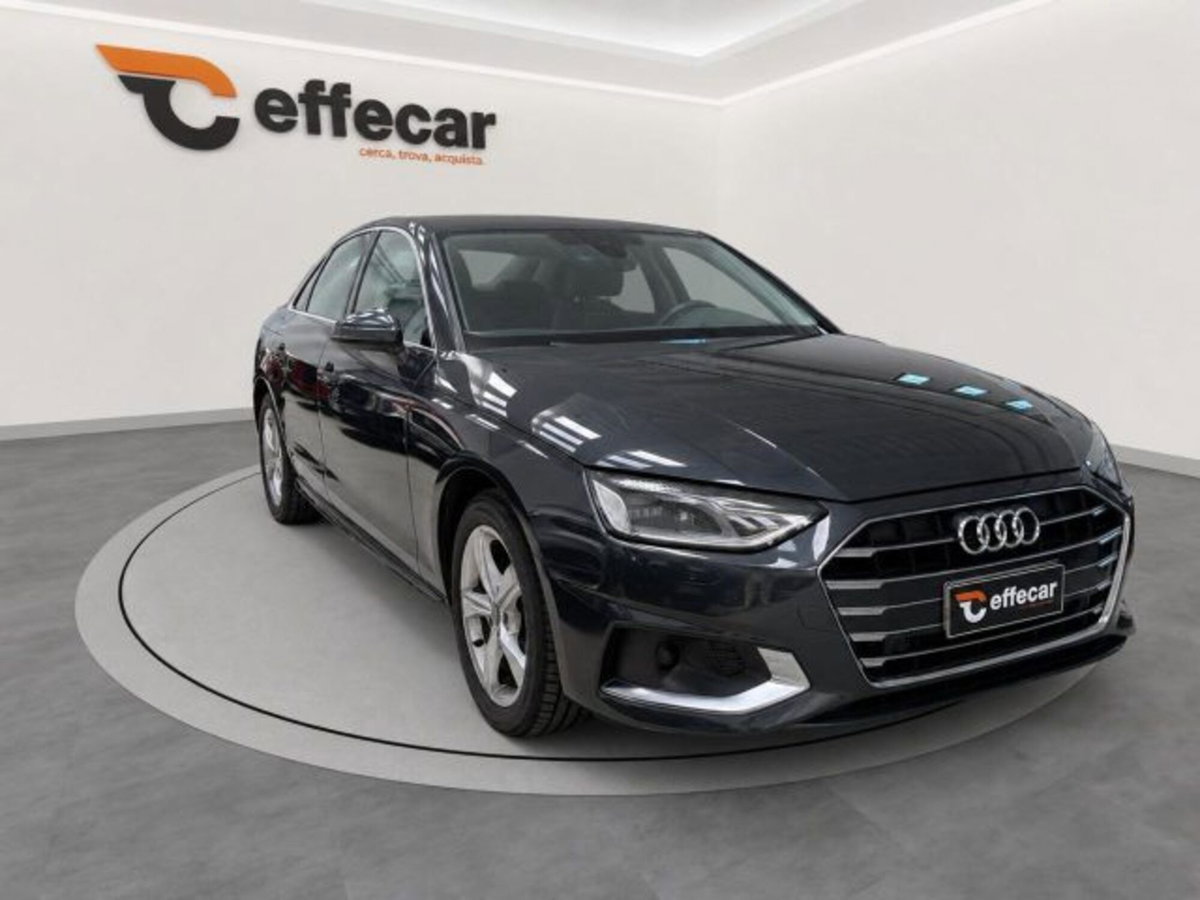 Audi A4 35 TDI/163 CV S tronic Business Advanced (3)