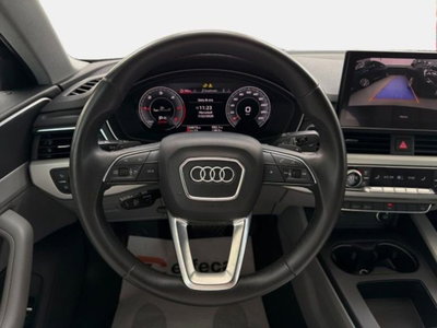 Audi A4 35 TDI/163 CV S tronic Business Advanced (8)