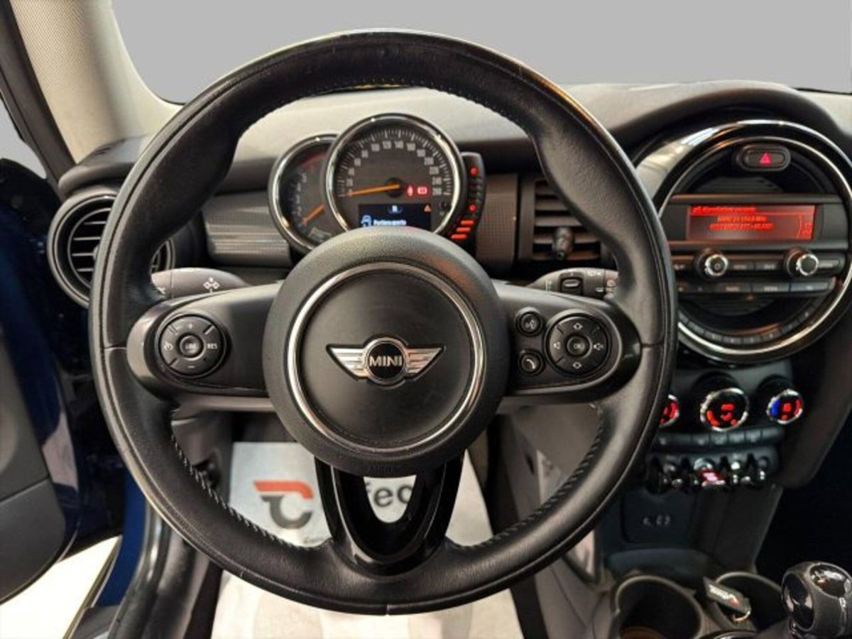 MINI Mini 1.5 Cooper D (8)