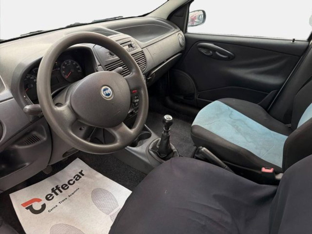 Fiat Punto 1.2 5 porte Dynamic (7)