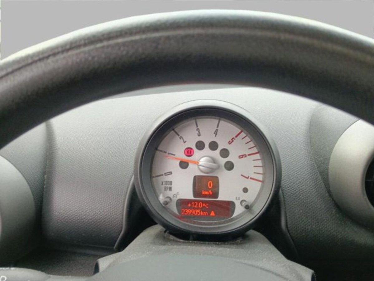 MINI Mini Countryman 1.6 Cooper D Countryman (10)