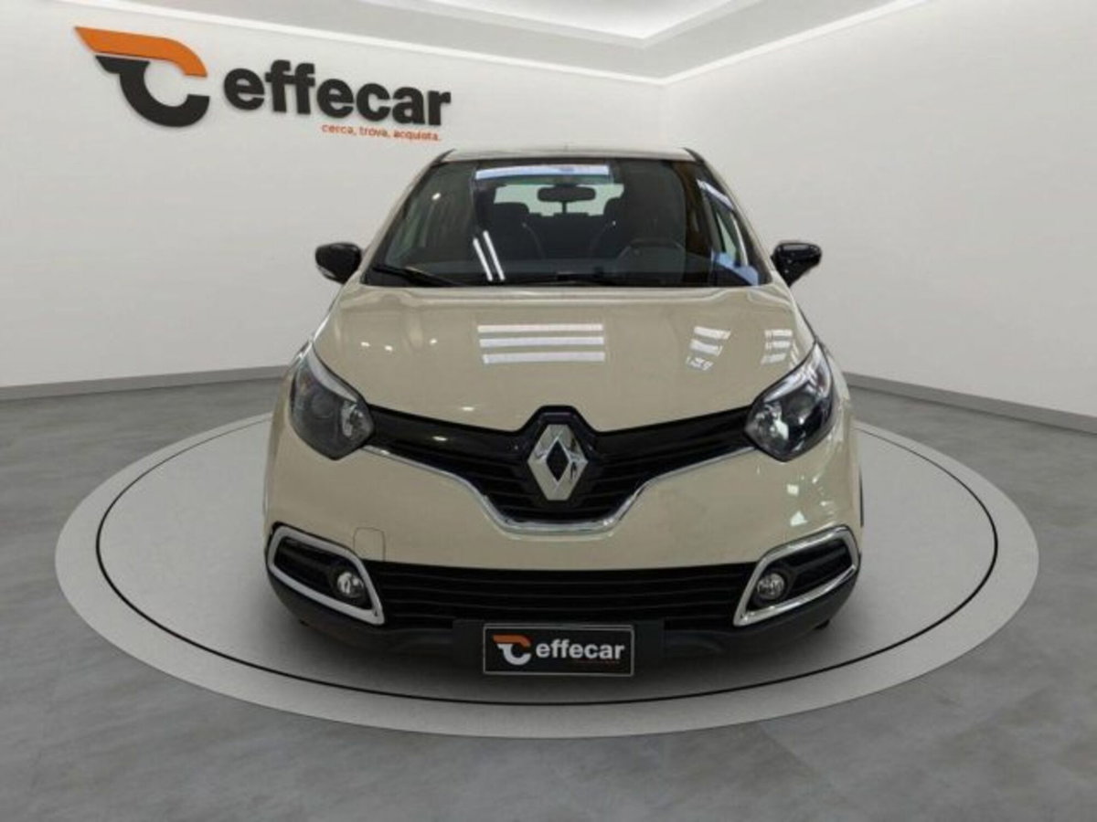 Renault Captur TCe 12V 90 CV Start&Stop Energy Life (2)