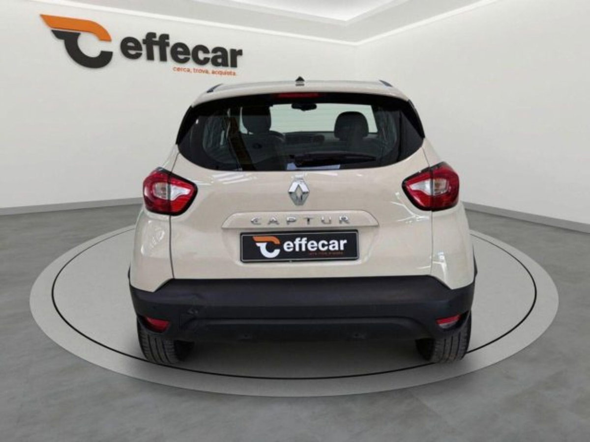 Renault Captur TCe 12V 90 CV Start&Stop Energy Life (5)