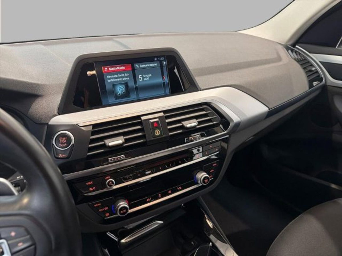 BMW X3 xDrive20d Business Advantage (10)