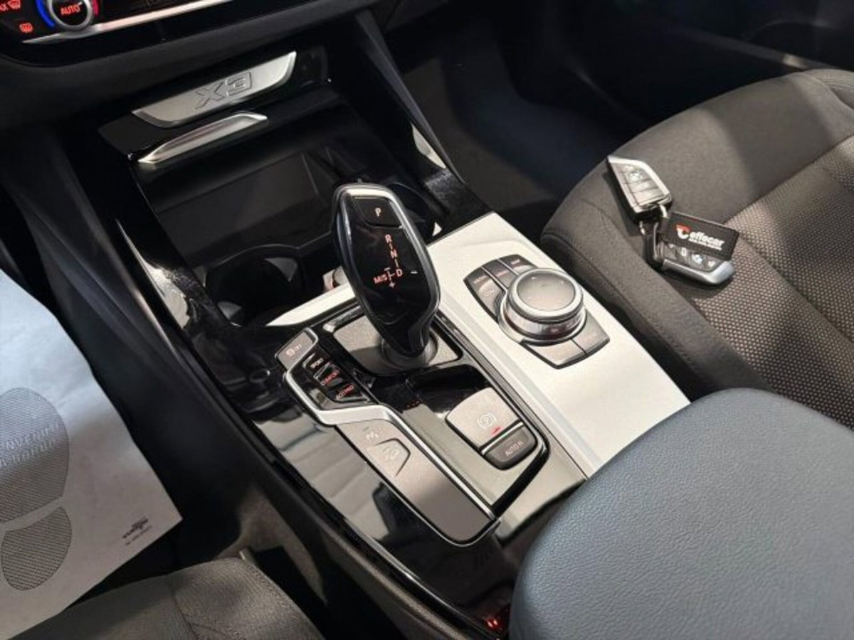 BMW X3 xDrive20d Business Advantage (11)