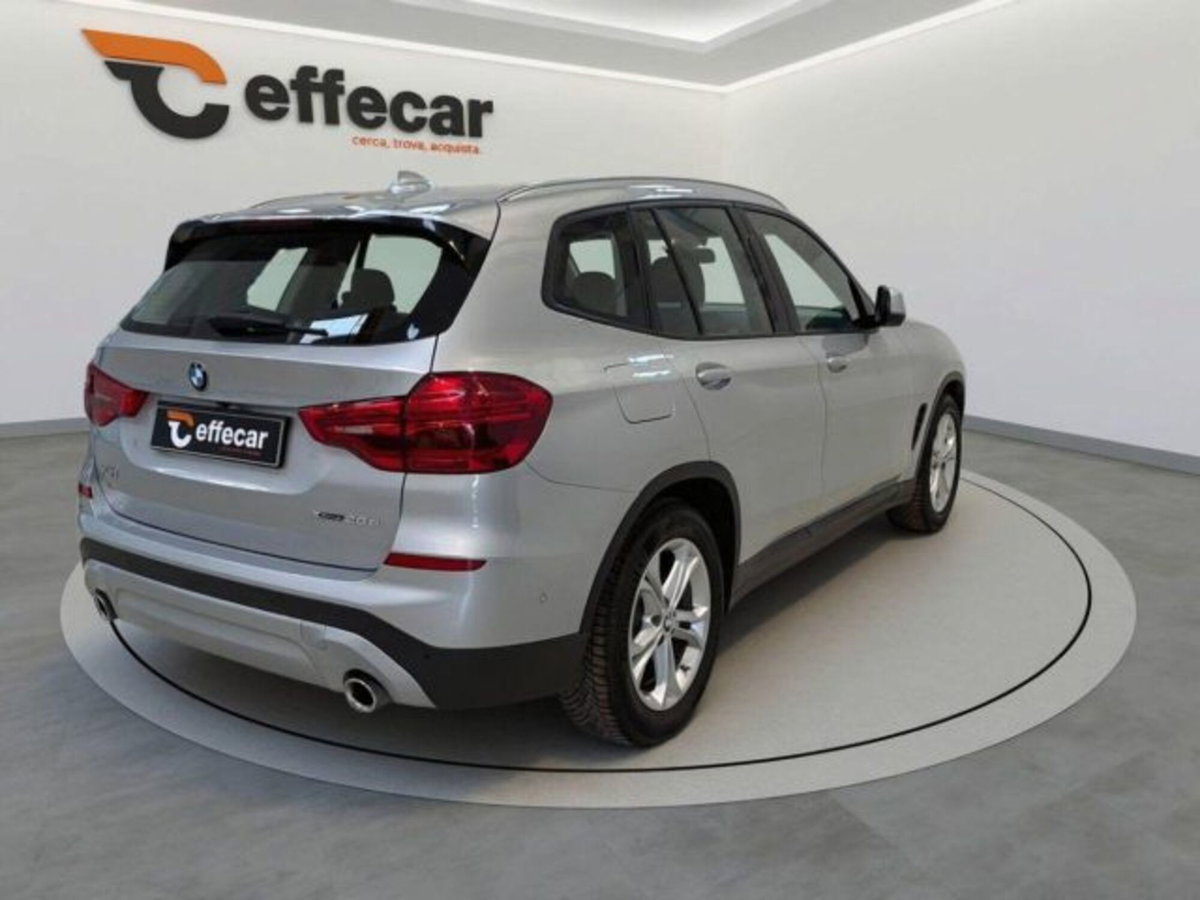 BMW X3 xDrive20d Business Advantage (6)
