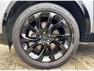 Land Rover Discovery Sport 2.0d td4 mhev Dynamic HSE awd 204cv auto (9)