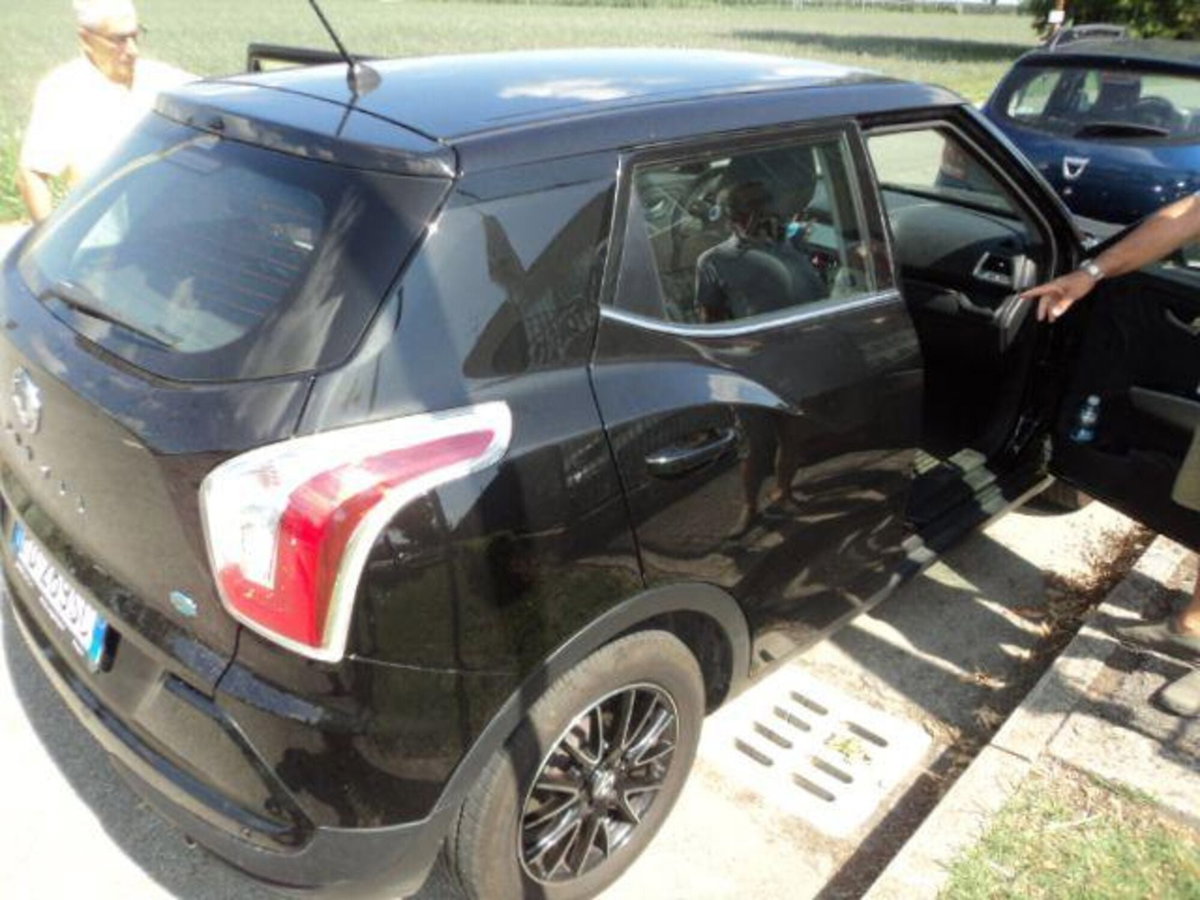 Ssangyong Tivoli 1.6d 4WD Go (5)