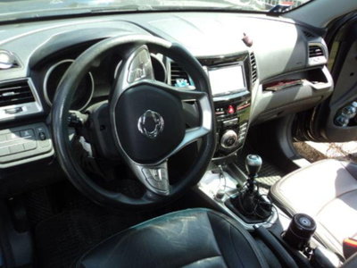 Ssangyong Tivoli 1.6d 4WD Go (6)