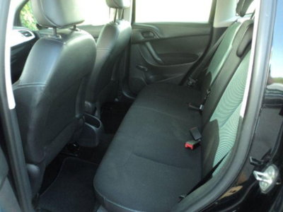 Citroen C3 PureTech 68 Live Edition (14)