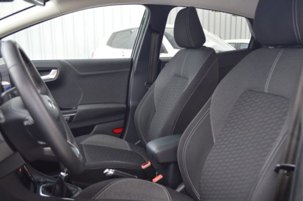 Ford Puma 1.0 EcoBoost Hybrid 125 CV S&S aut. Titanium Design (8)