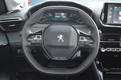 Peugeot 208 50 kWh Allure (10)