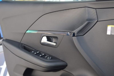 Peugeot 208 50 kWh Allure (15)