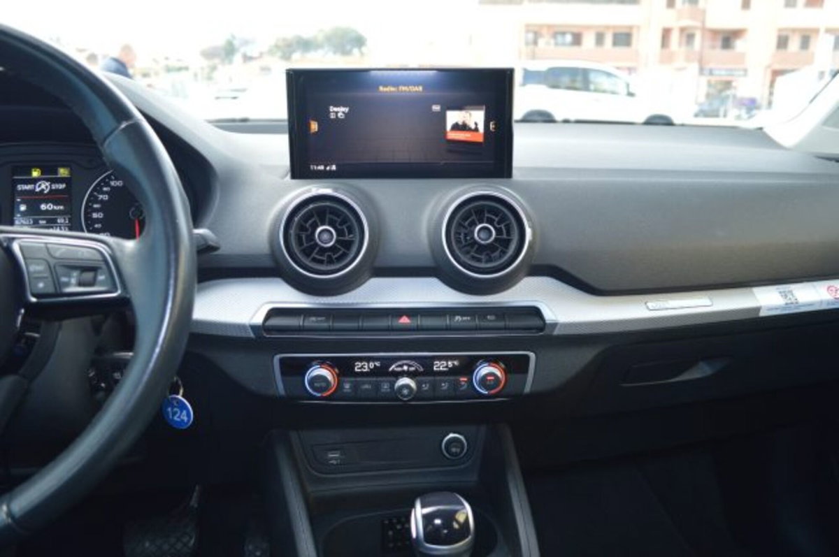 Audi Q2 Q2 30 TDI S tronic Business (12)