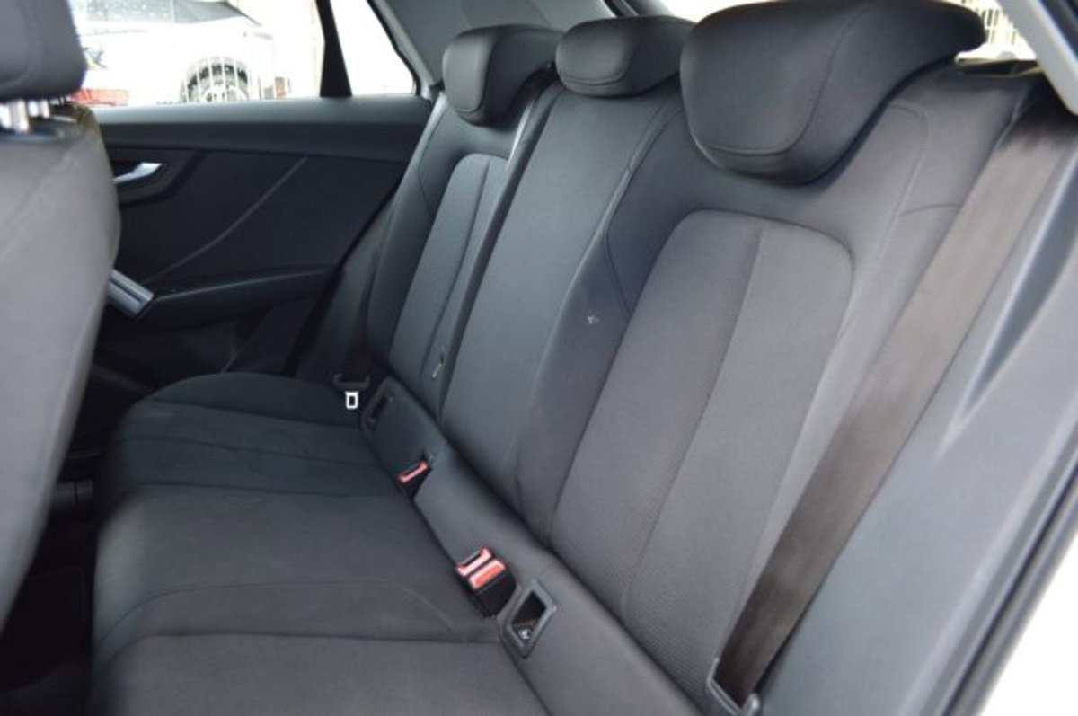 Audi Q2 Q2 30 TDI S tronic Business (9)