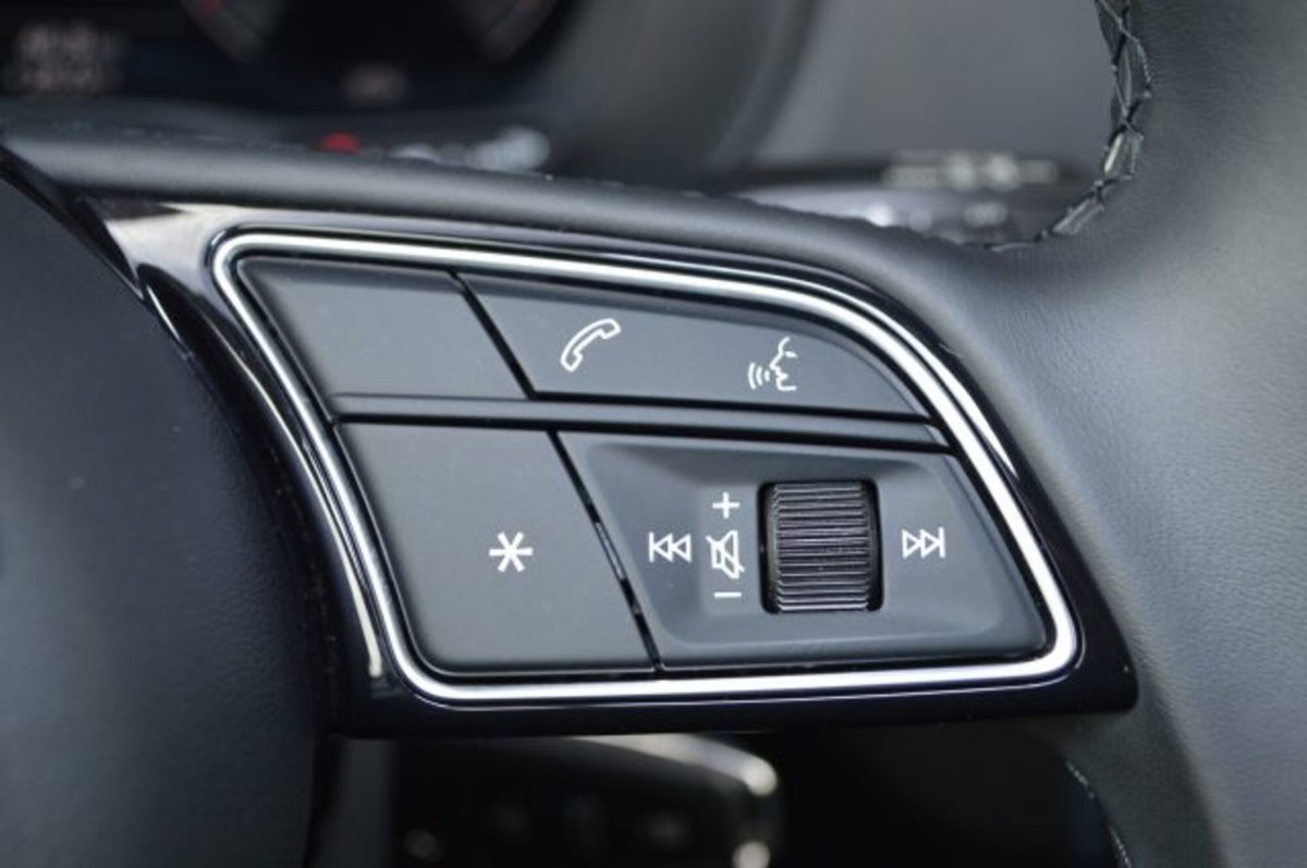 Audi Q2 Q2 30 TDI S tronic S line Edition (13)